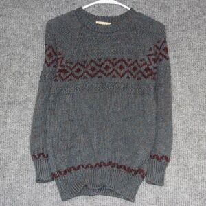 Vintage Gaeltarra Wool Fair Isle Knit Sweater Womens XS Loomed in Ireland Warm